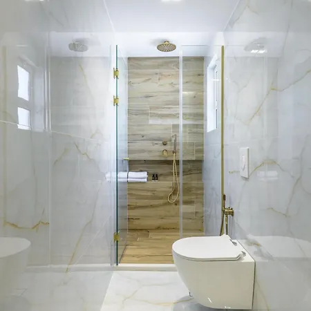 Sunny Loft With Plunge Pool * אתונה