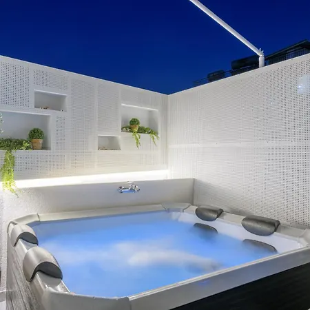 Sunny Loft With Plunge Pool Apartment Athens